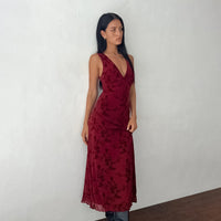 Eva Dress In Botanical Flower Maroon